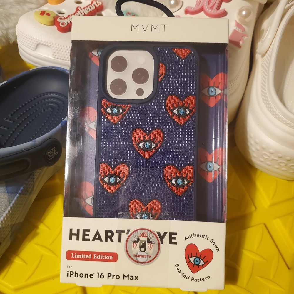 MVMT Heart Eye iPhone 16 Pro Max Case - Purple and Red